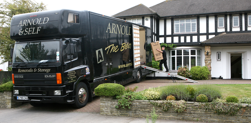 fully-equipped-vehicles-for-removal-in-uk