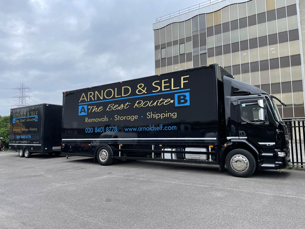 Toprated Moving Overseas Company in the UK Arnold & Self